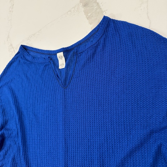 Free People We The Free Dahlia Thermal Waffle Knit Bell Sleeve Top Women’s Small - Picture 7 of 9